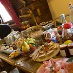 La Maison D'antan Guest house