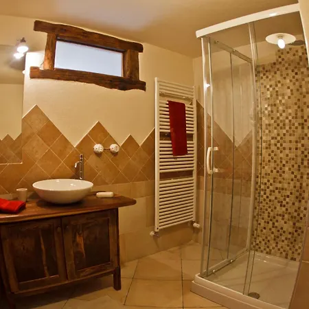 Gæstehus La Maison D'antan 3*